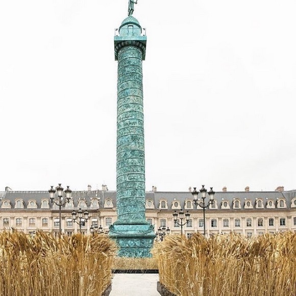 Chanel Woven Paper Wheat Pouch with Zipper - Picture 6 of 7